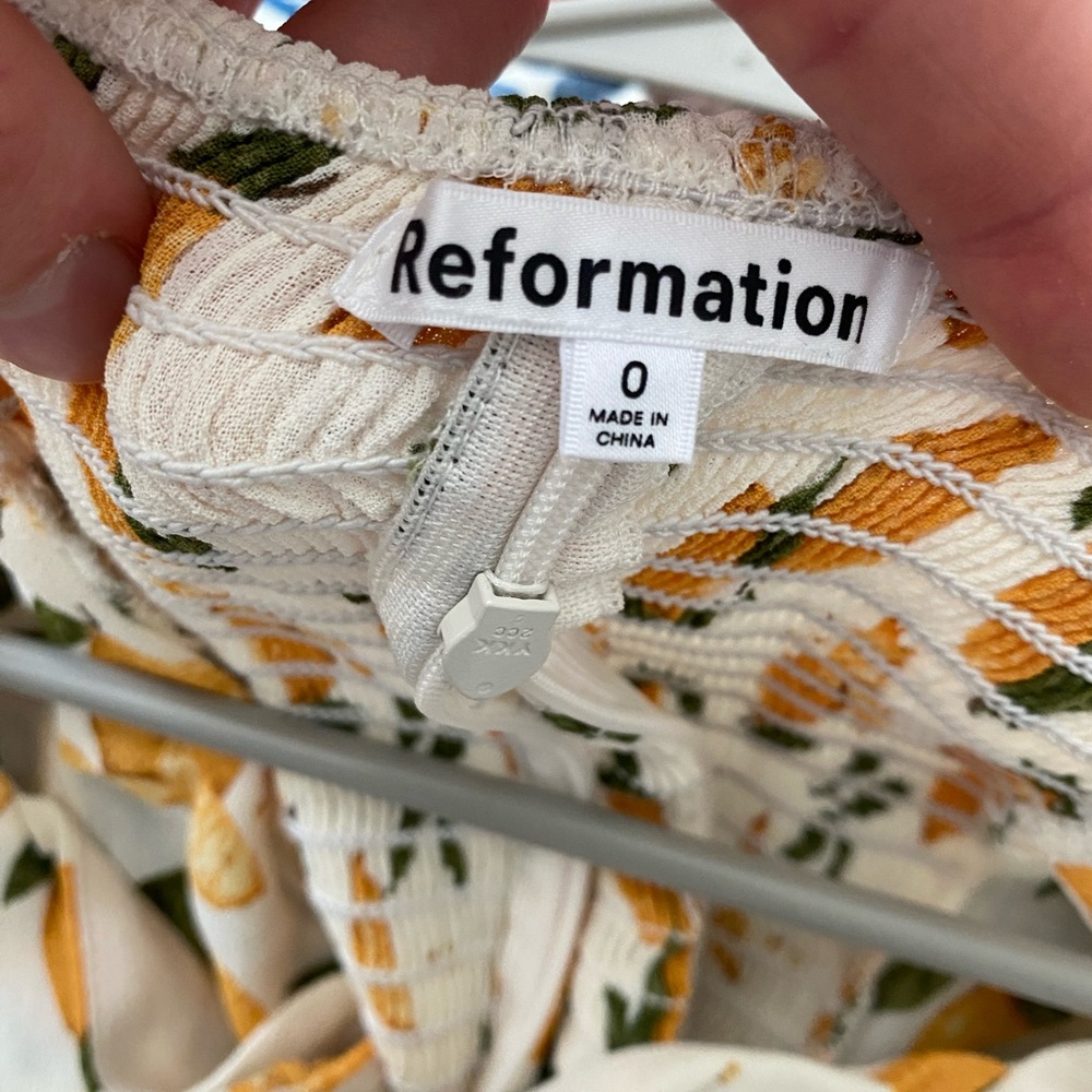Reformation Lemon Print Puff Sleeve Blouse - Picture 4 of 5